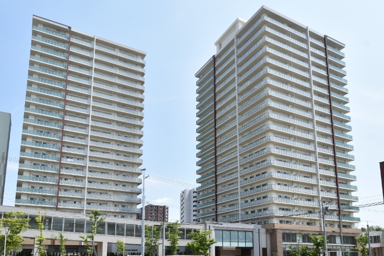 ザ・タワーズフロンティア札幌の外観